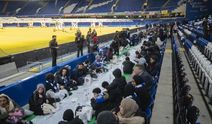 Chelsea stadyumunda toplu iftar