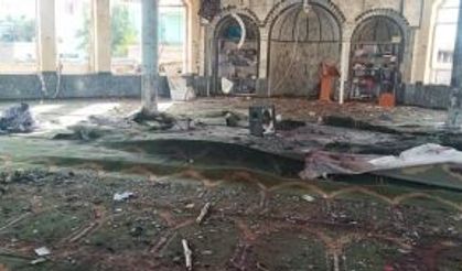 Afganistan'da camiye bombalı saldırı