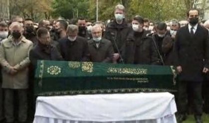 Türk edebiyatının usta kalemi Sezai Karakoç ebediyete uğurlandı 