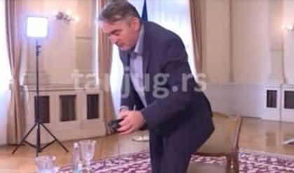 Bosnalı siyasetçi Komsic'ten Sırp muhabire "soykırım" tepkisi