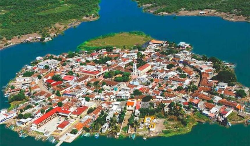 Meksika'nın cazibe merkezi adası: Mexcaltitan